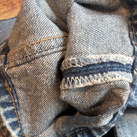 Vintage Levis 501 Made in USA 38 x 34 80s SF faded blue straight 35 x 30 button - Picture 14 of 16